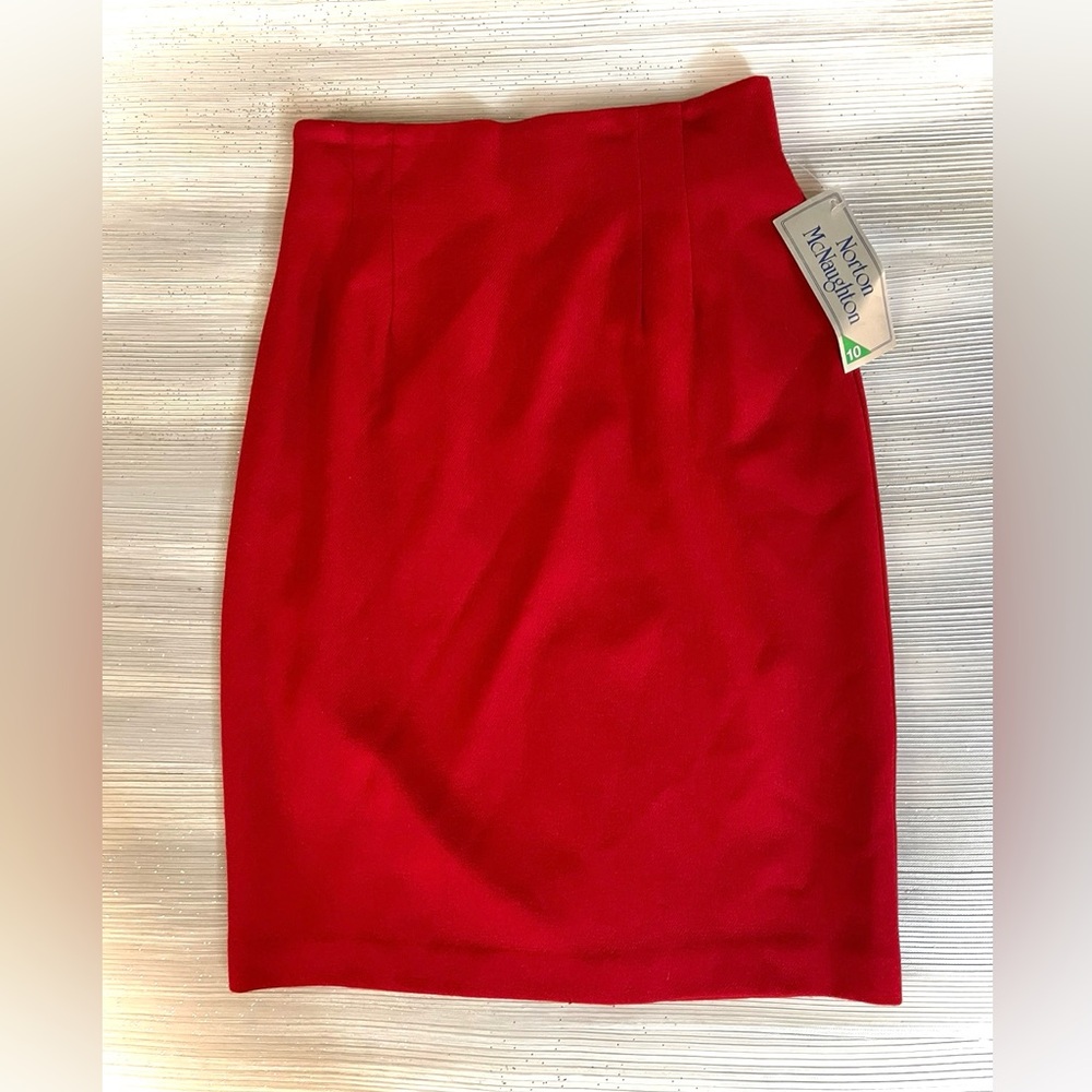 Norton McNaughton Red Skirt | Size 10 | New With Tags